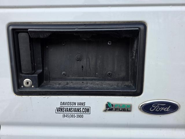 Photo of 2013 White Ford E250