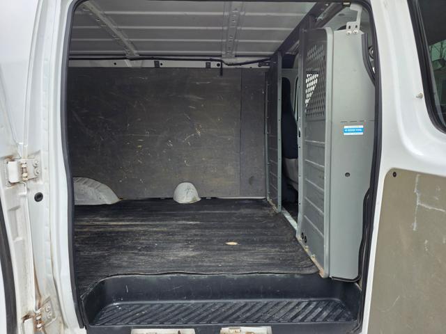 Photo of 2013 White Ford E250