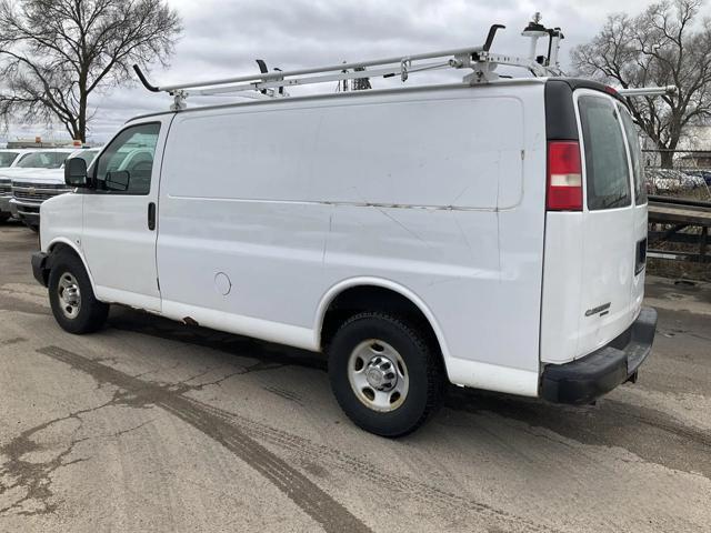 Photo of 2012 White Chevrolet Express 2500