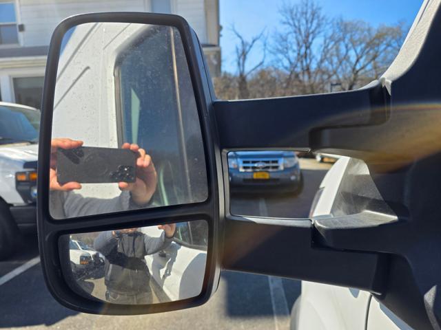 Photo of 2021 White Ford Transit-350