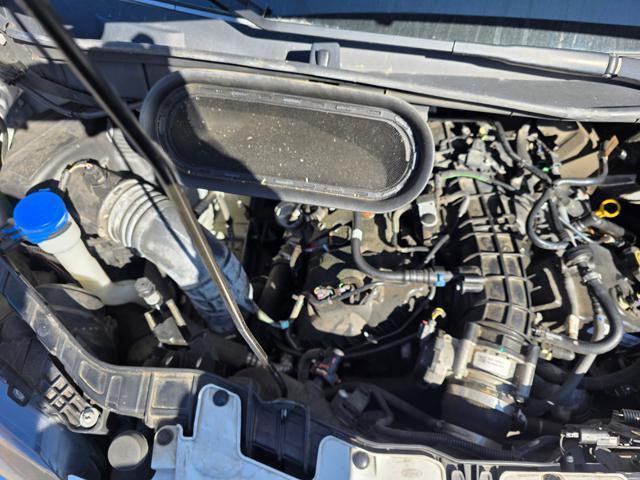 Photo of 2021 White Ford Transit-350