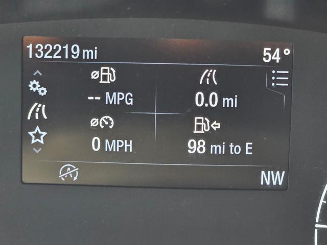Photo of 2021 White Ford Transit-350