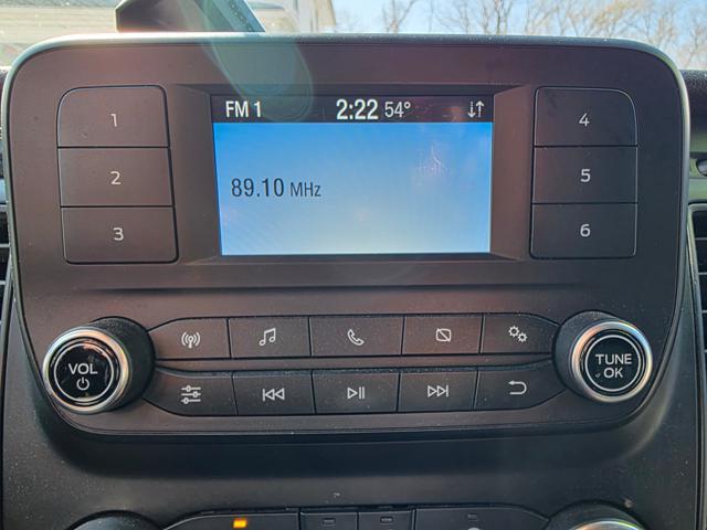 Photo of 2021 White Ford Transit-350