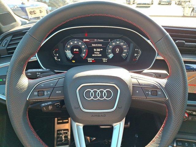 Photo of 2025 Daytona Gray Pearl Effect Audi Q3