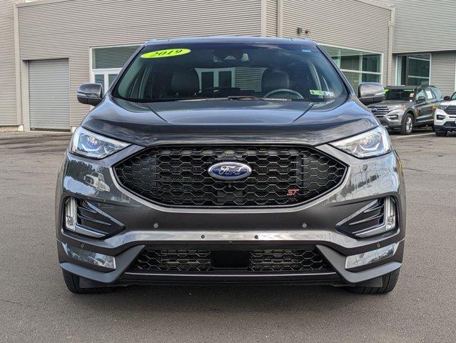Photo of 2019 Magnetic Ford Edge