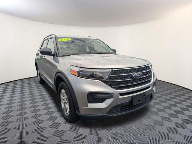 Photo of 2022 Iconic Silver Metallic Ford Explorer