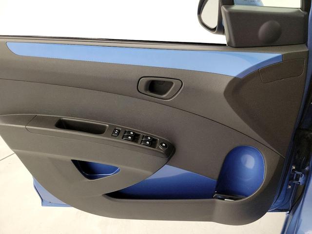 Photo of 2015 Blue Chevrolet Spark