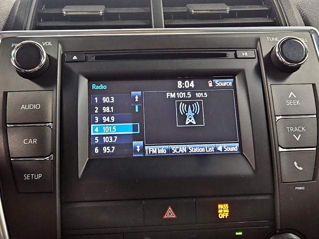 Photo of 2015 Tan Toyota Camry