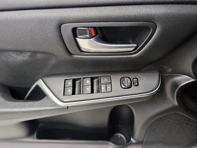 Photo of 2015 Tan Toyota Camry