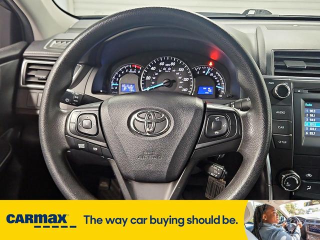 Photo of 2015 Tan Toyota Camry