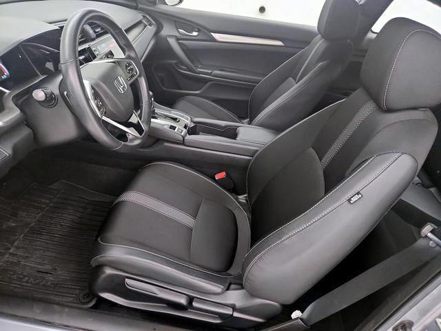 Photo of 2020 Silver Honda Civic