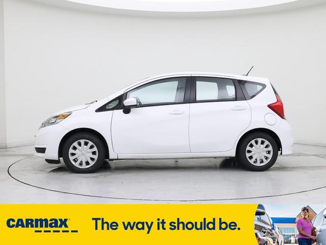 Photo of 2017 White Nissan Versa Note