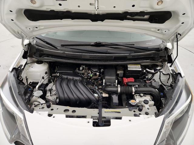Photo of 2017 White Nissan Versa Note