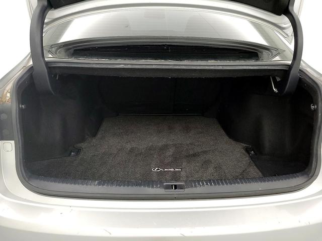 Photo of 2016 Silver Lexus IS 200t