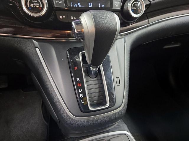 Photo of 2016 Gray Honda CR-V