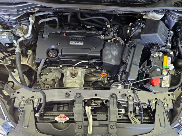 Photo of 2016 Gray Honda CR-V
