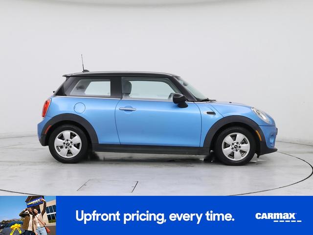 Photo of 2016 Blue MINI Hardtop