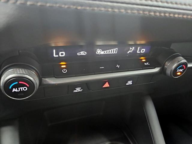 Photo of 2023 Blue Mazda Mazda3