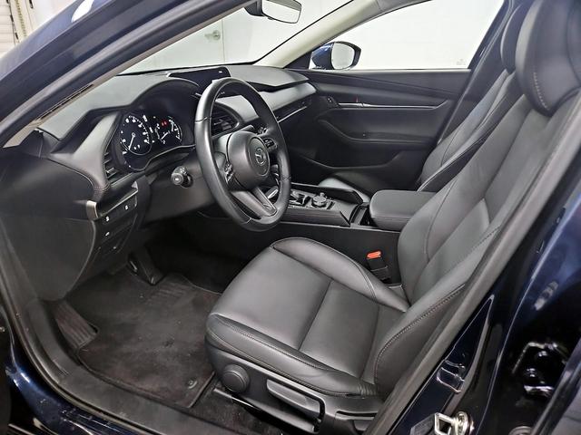 Photo of 2023 Blue Mazda Mazda3