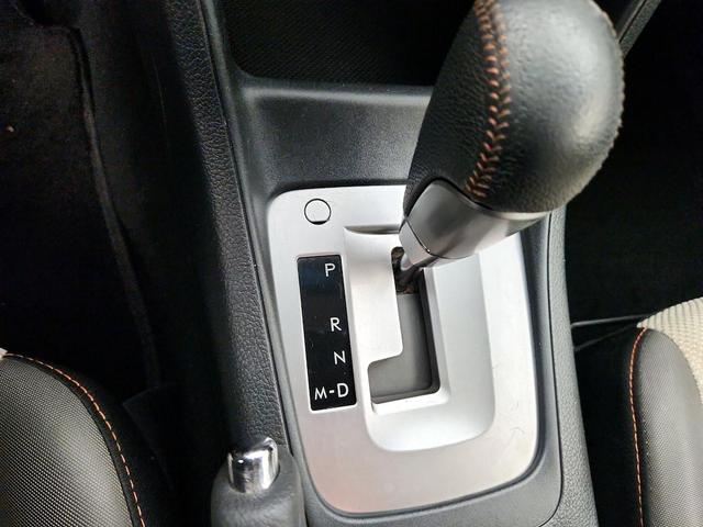 Photo of 2016 White Subaru Crosstrek