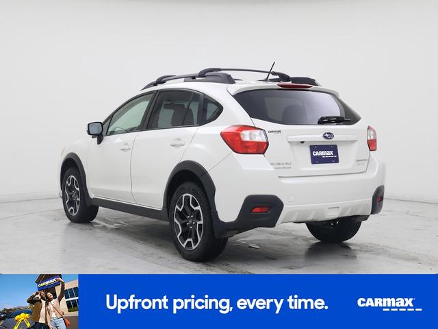 Photo of 2016 White Subaru Crosstrek