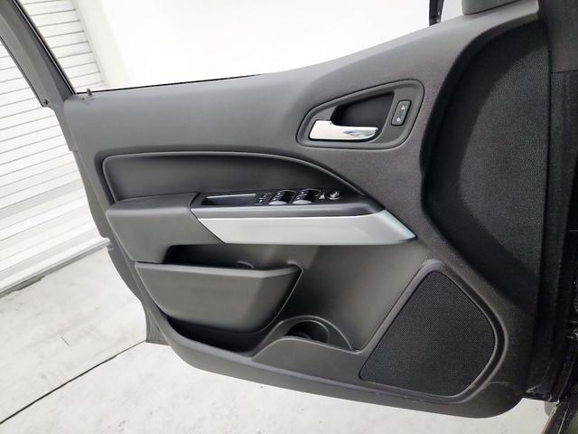 Photo of 2018 Green Chevrolet Colorado