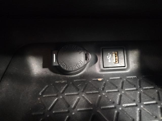 Photo of 2023 Silver Toyota RAV4