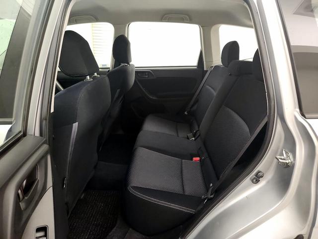 Photo of 2015 Silver Subaru Forester