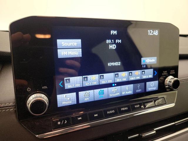 Photo of 2022 Black Mitsubishi Outlander