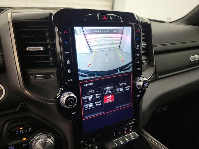 Photo of 2021 Black RAM 1500