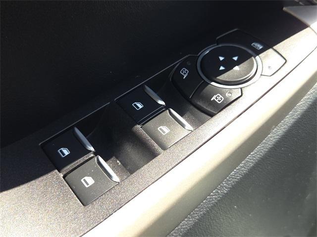 Photo of 2022 Agate Black Metallic Ford Explorer