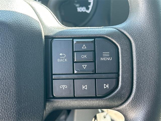 Photo of 2025 Oxford White Ford F-250