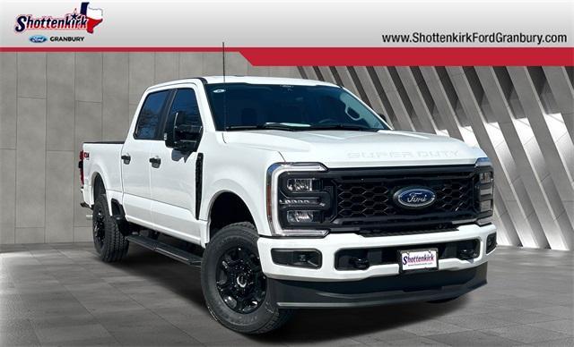 Photo of 2025 Oxford White Ford F-250