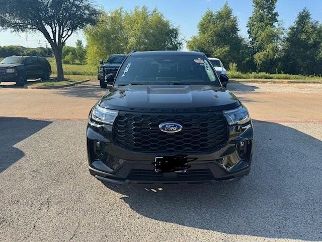Photo of 2025 Black Metallic Ford Explorer