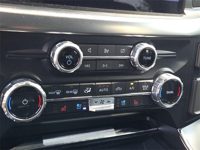 Photo of 2023 Star White Ford F-150