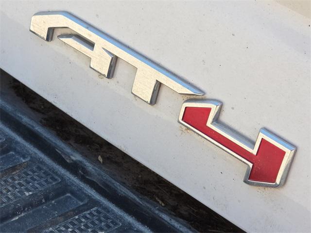 Photo of 2021 Summit White GMC Sierra 1500