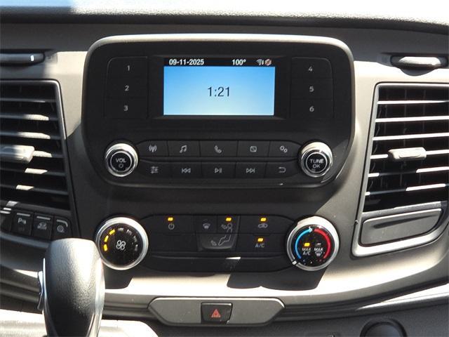 Photo of 2025 Oxford White Ford Transit-250