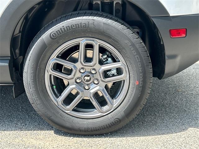 Photo of 2025 Oxford White Ford Bronco Sport