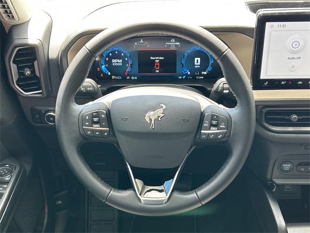 Photo of 2025 Oxford White Ford Bronco Sport