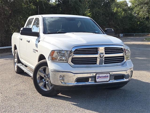 Photo of 2017 Bright White Clearcoat RAM 1500