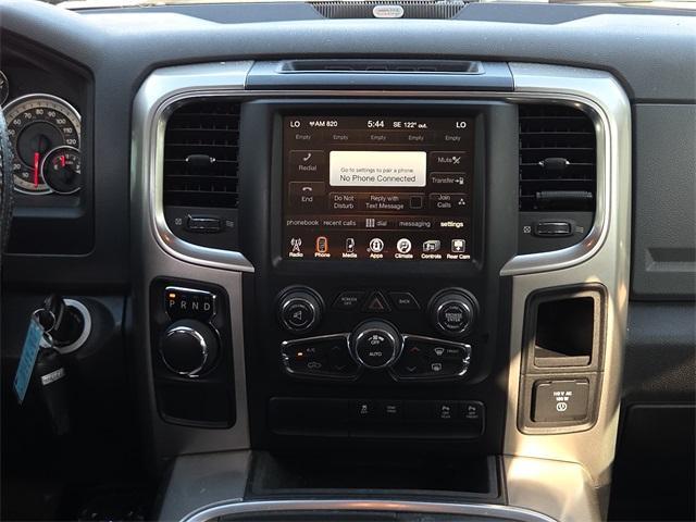 Photo of 2017 Bright White Clearcoat RAM 1500
