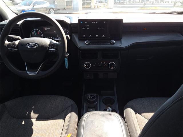 Photo of 2023 Oxford White Ford Maverick