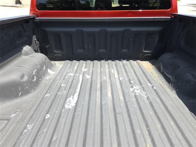 Photo of 2023 Hot Pepper Red Metallic Tinted Clearcoat Ford Ranger