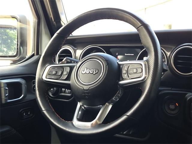 Photo of 2022 Bright White Clearcoat Jeep Wrangler Unlimited