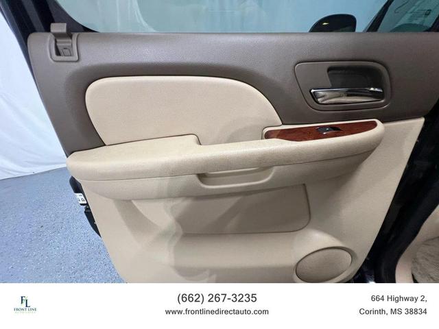 Photo of 2012 Black Chevrolet Suburban