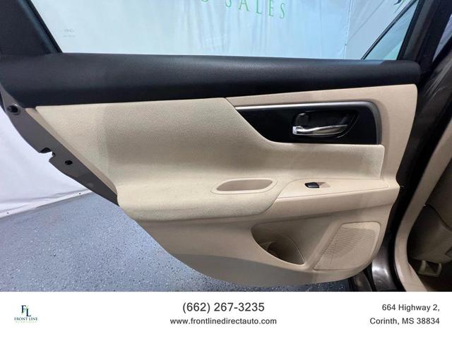 Photo of 2014 Java Metallic Nissan Altima