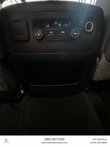 Photo of 2015 Silver Ice Metallic Chevrolet Tahoe