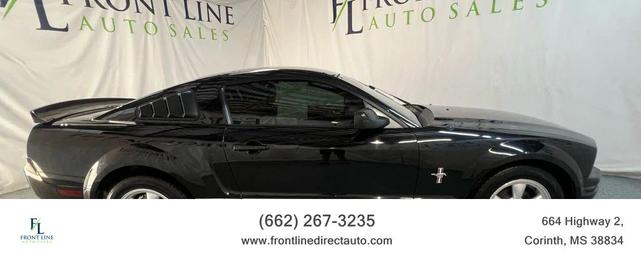 Photo of 2007 Black Clearcoat Ford Mustang