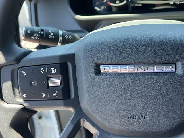 Photo of 2025 Fuji White Land Rover Defender