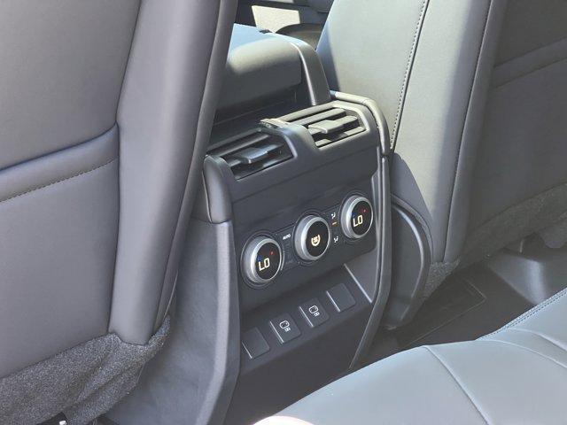 Photo of 2025 Fuji White Land Rover Defender